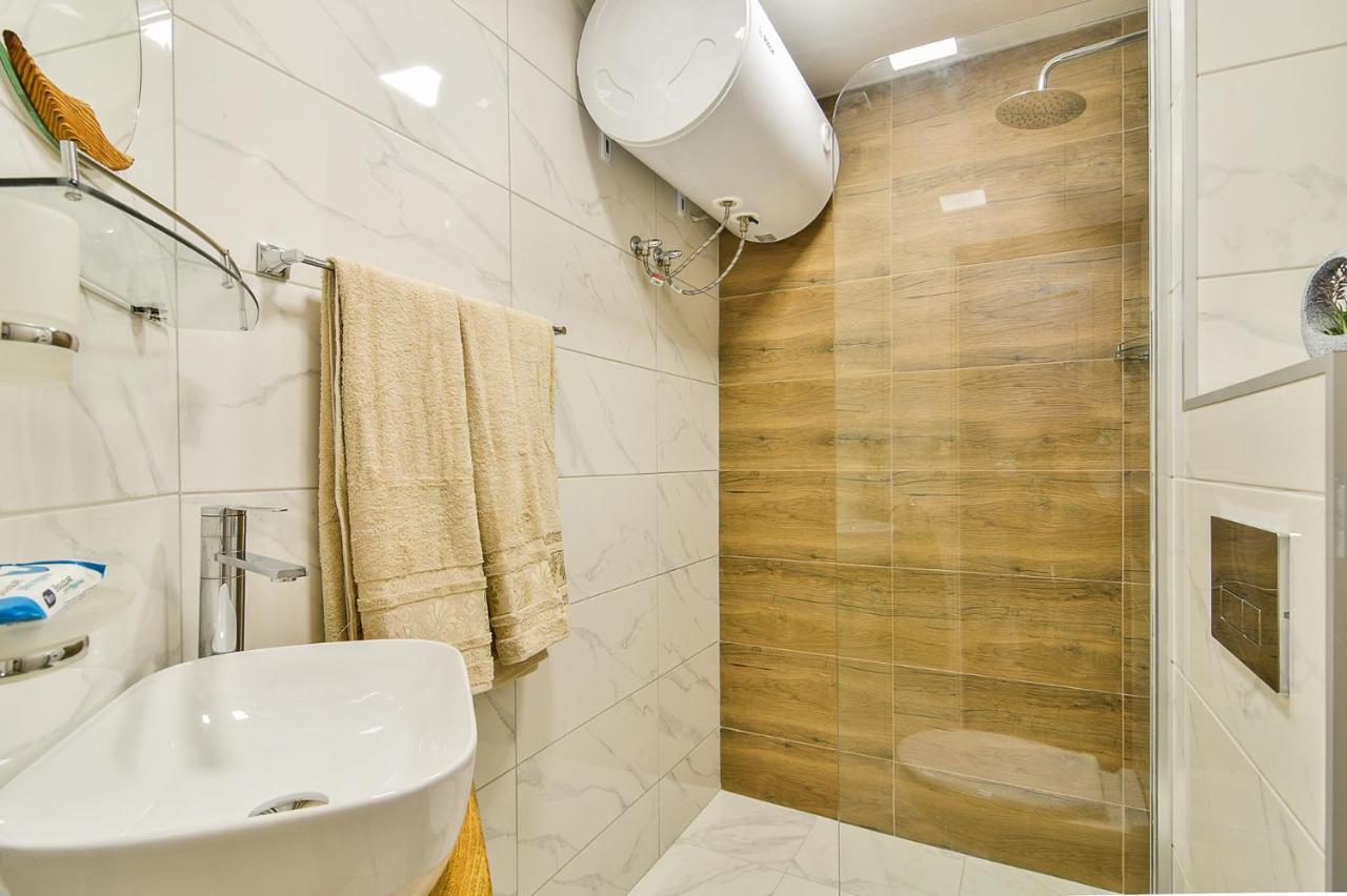 Top Location Flats In Варна Екстер'єр фото